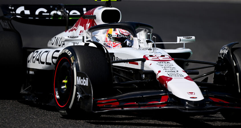 Yuki Tsunoda in de Red Bull